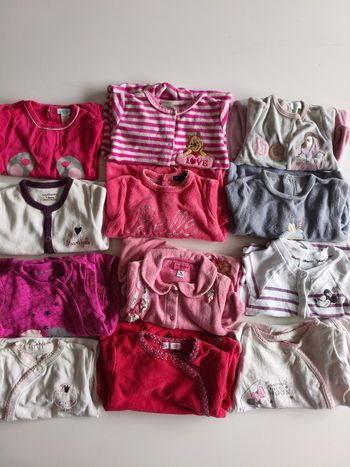 Lot pyjamas 1 mois fille