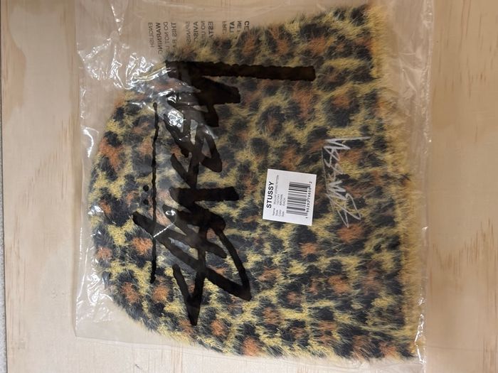 Bonnet stüssy léopard - photo numéro 6