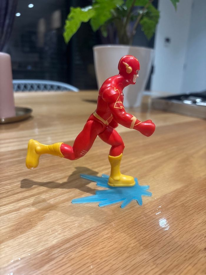 Figurine flash - photo numéro 4