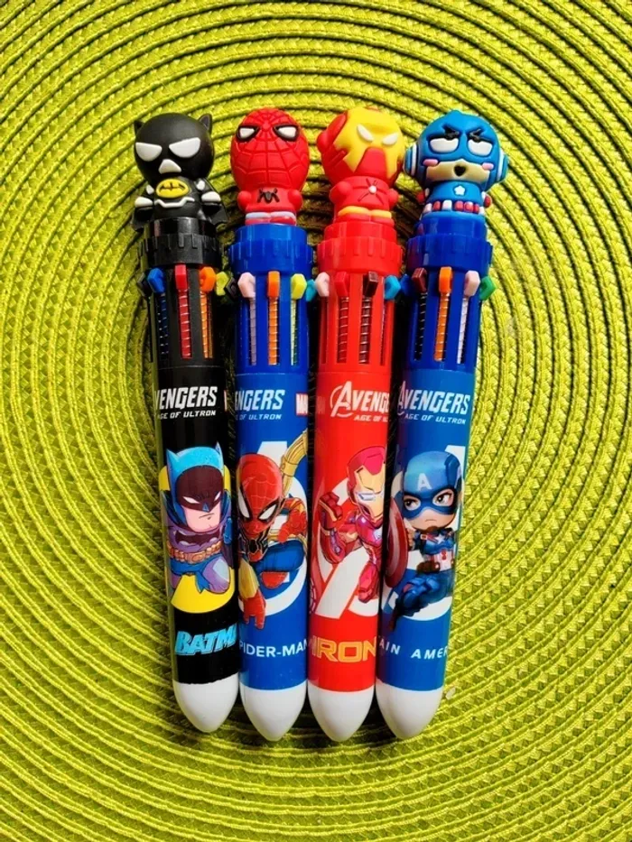 Grand Stylos 10 couleurs - Marvel, Batman, Spiderman, Iron Man, Captain America