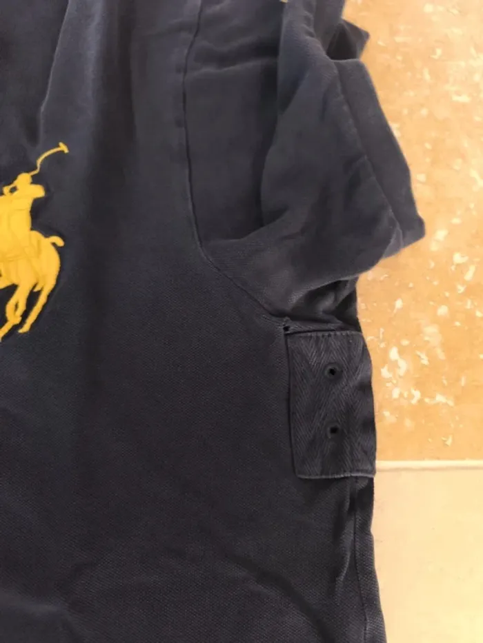 Polo Ralph Lauren homme custom fit L marine logo jaune quelques défauts - photo numéro 6