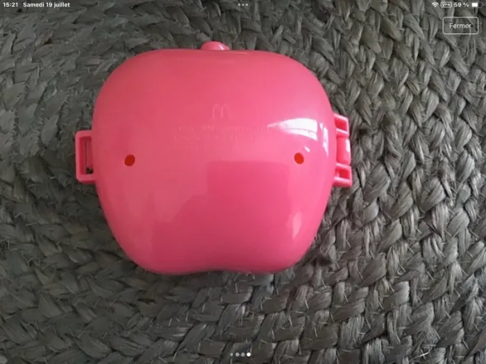 Hello kitty boite pomme et figurine - photo numéro 4