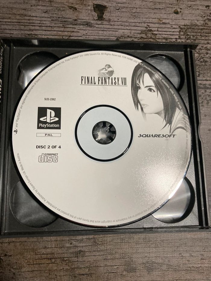 Final Fantasy VIII Jeu PS1 Complet Version Allemande Sony - photo numéro 6