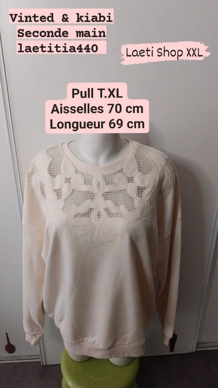 Pull femme T.XL kiabi