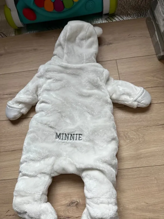 Combinaison pilote Minnie à capuche 1 mois - photo numéro 2