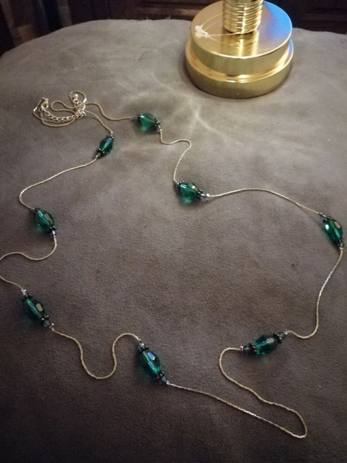 Collier sautoir bleu turquoise fantaisie
