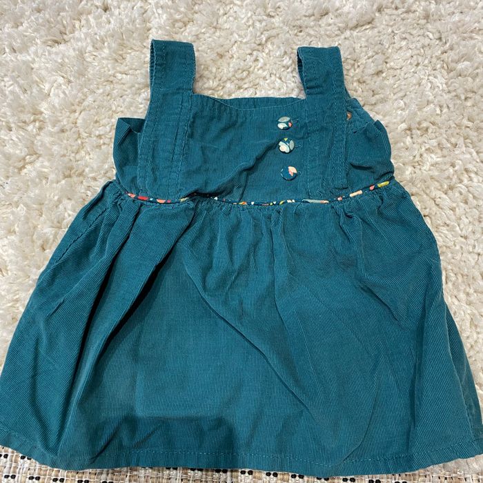 Robe sans manches