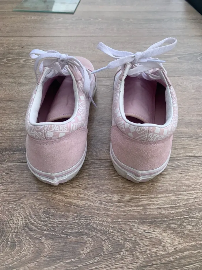 Vans rose - photo numéro 2