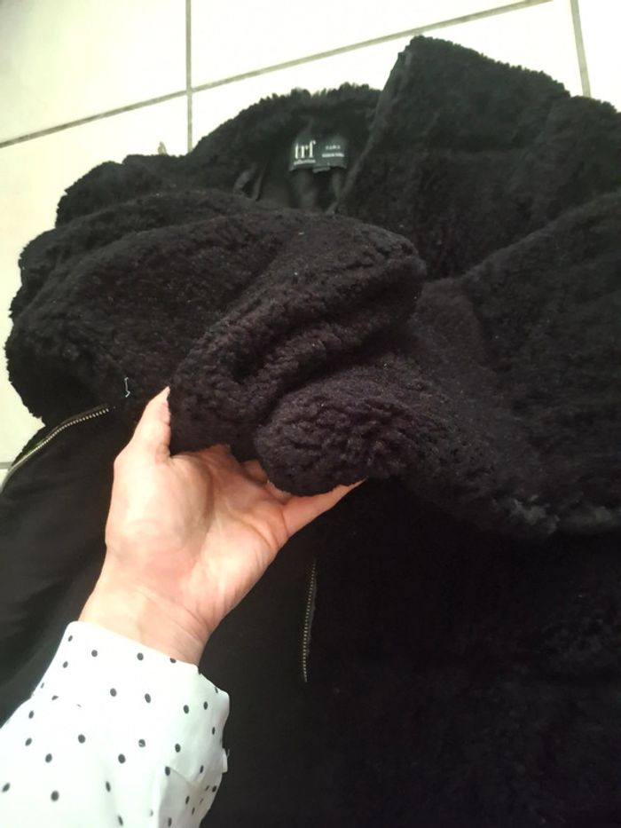 Manteau court en fausse fourrure zara - photo numéro 5