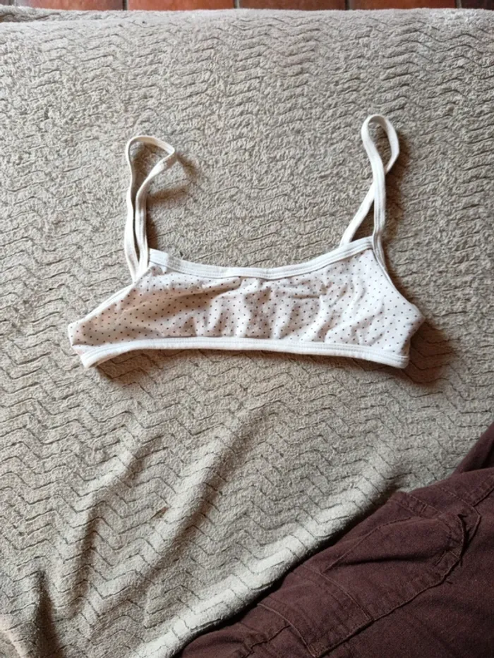 brassière