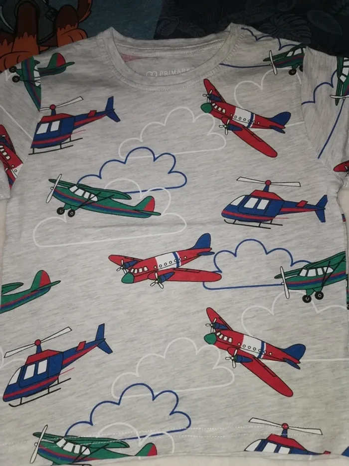 Lot de 3 tee-shirts Taille 3 ans - photo numéro 2