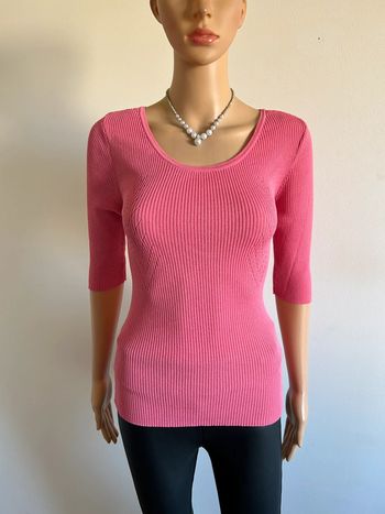 Pull rose à manches courtes Morgan taille S comme neuf