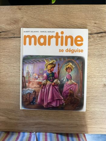 Livre Vintage Martine se déguise