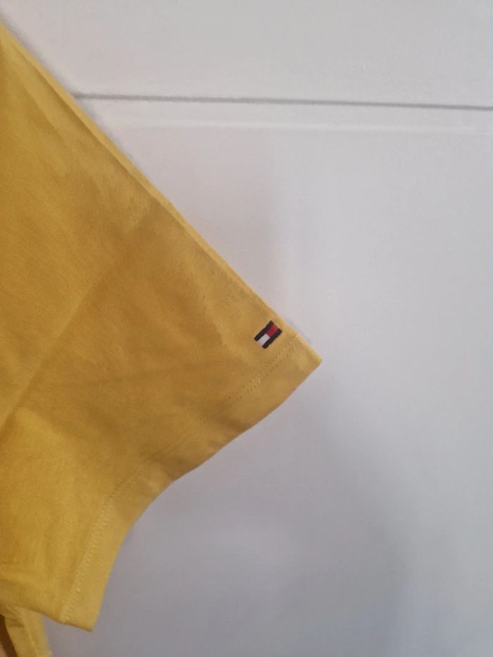 Tee-shirt Tommy Hilfiger 16ans - photo numéro 3