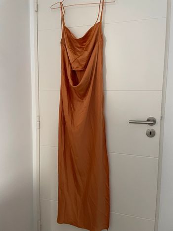 Magnifique robe orange satin 🍊