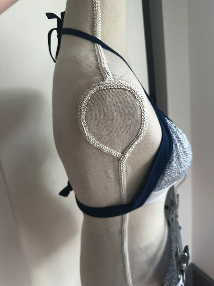 Maillot de bain 2 pièces bleu et blanc – Shein 🌸 - photo numéro 5