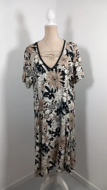 Robe Fleurie Fluide – Bleu Bonheur – Taille 54 (Neuve)