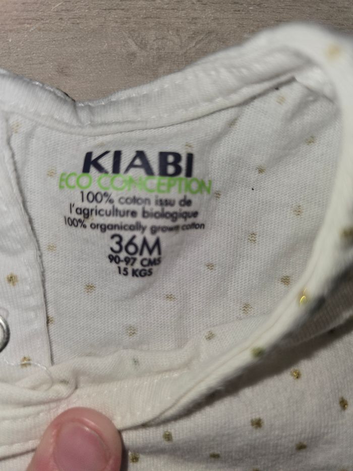 Tee shirt blanc et doré - photo numéro 2