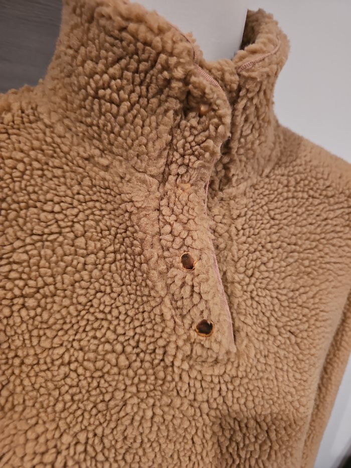 pull teddy beige kiabi col montant neuf taille m - photo numéro 2