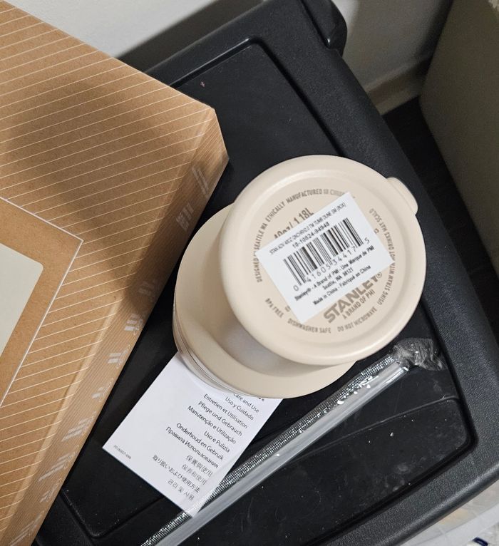 Tasse isotherme Stanley Quencher 1,18L kaki - photo numéro 3