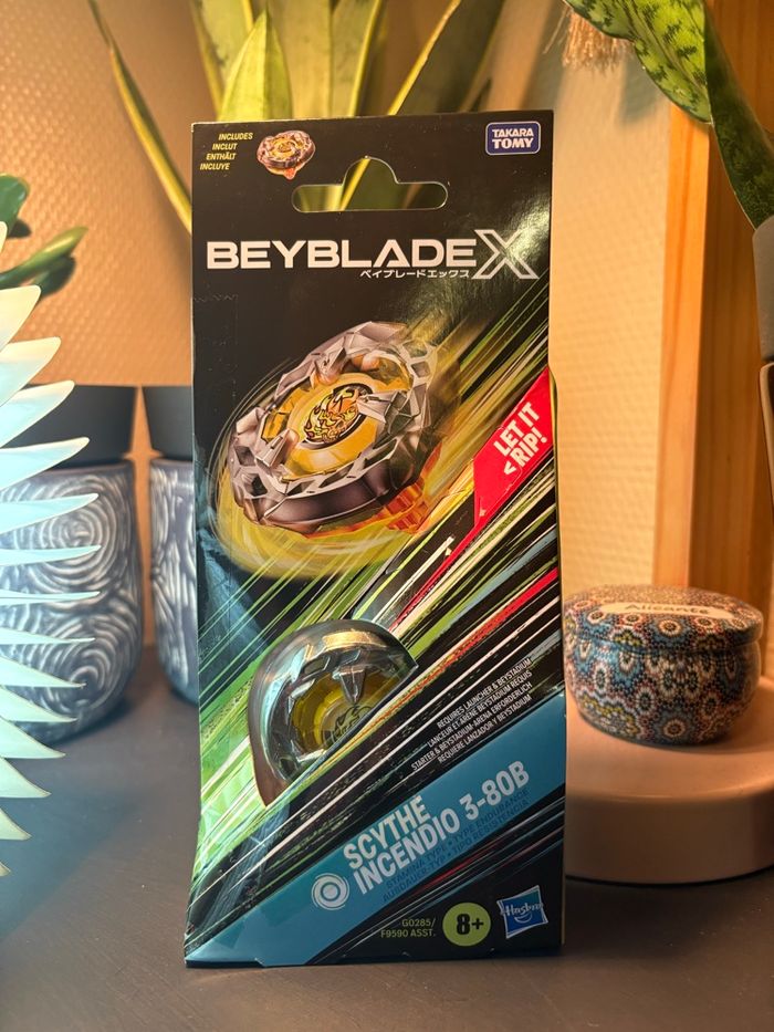 Hasbro - Beyblade X Single Pack - Toupie Scythe Incendio 3-80B - photo numéro 4