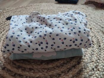 Lot de deux pyjamas 9M