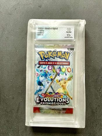 Booster Pokémon Évolutions Prismatiques Givrali Phyllali gradé 10 – EV8.5 FR