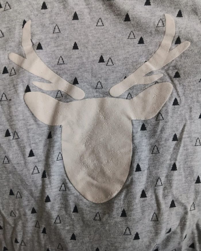 T-shirt/Pull fin Longue Manche Gris à Motif Têtes de Cerf 14ans - photo numéro 3