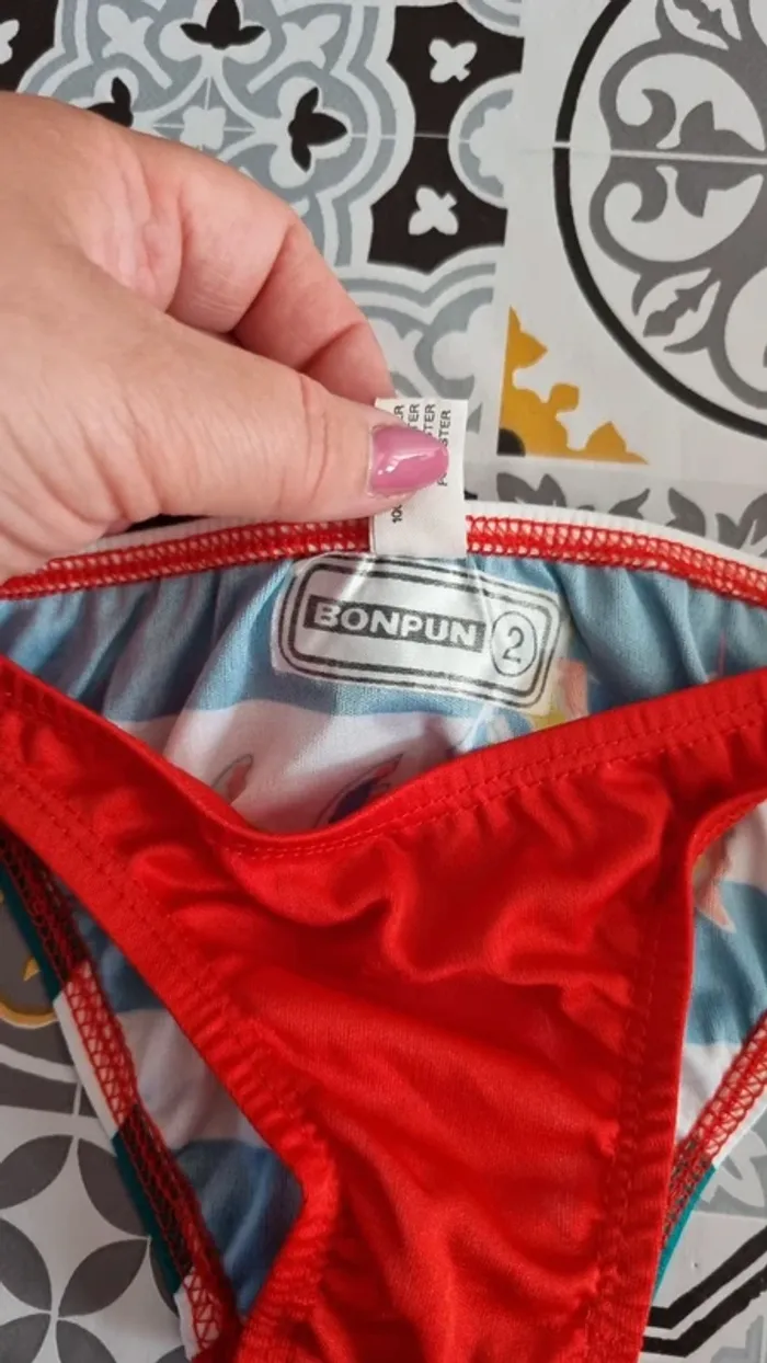 Maillot de bain / slip de bain taille 2 ans - photo numéro 3