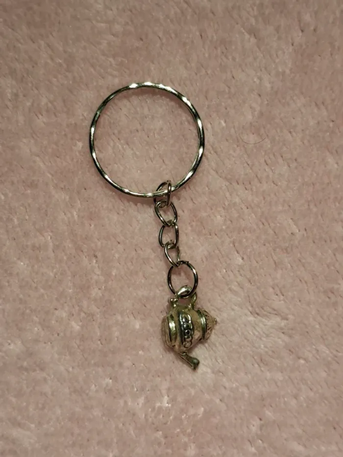 🫖 Adorable porte-clés théière vintage