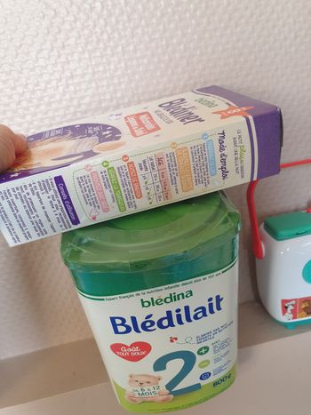 Boite blédilait 2eme age neuve