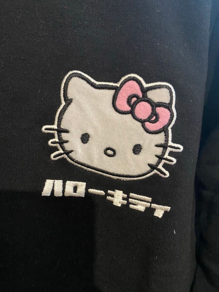 Pull Hello Kitty - photo numéro 4