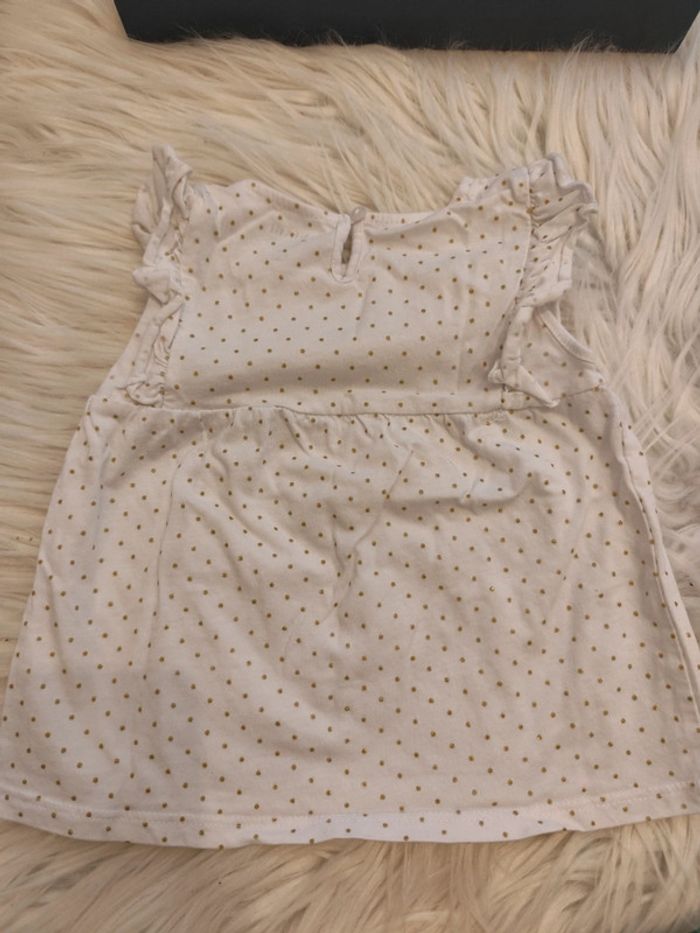 T shirt a volants - photo numéro 3