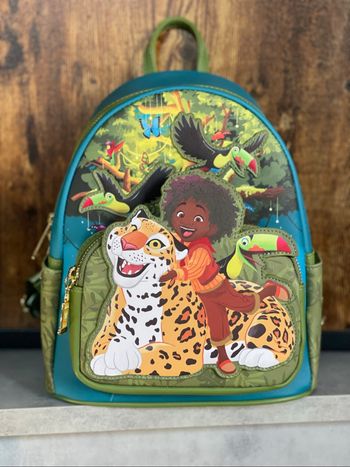 Sac à dos Loungefly Encanto Antonio et le jaguar Disney neuf