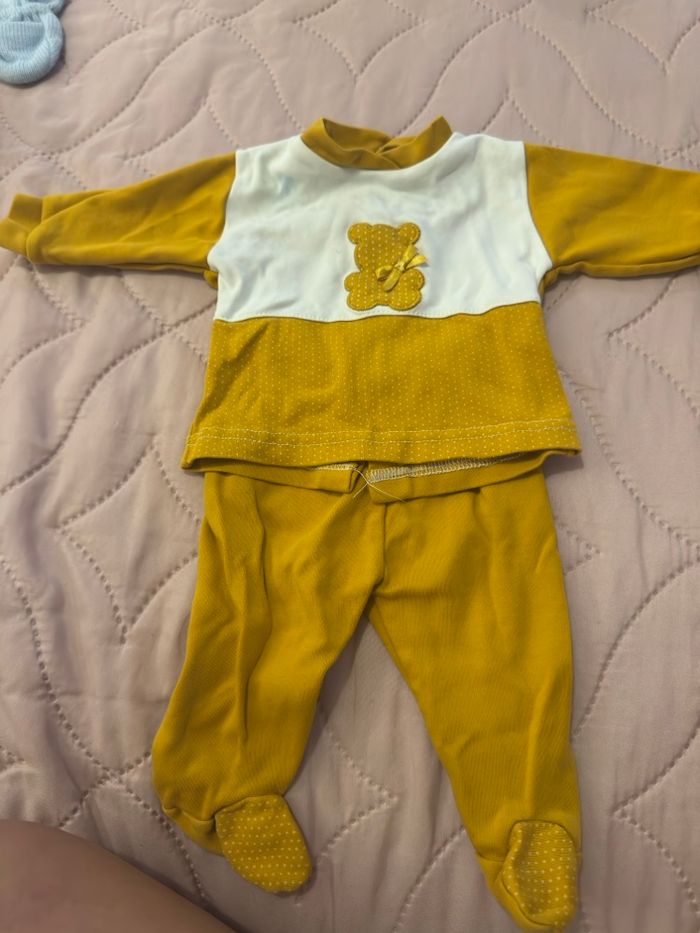 Ensemble pantalon et haut