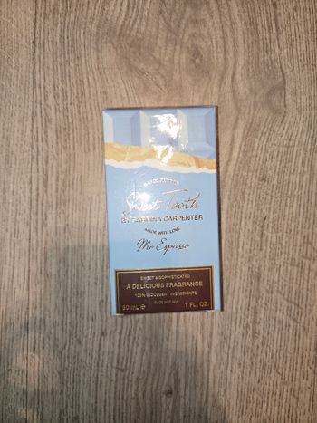 Parfum neuf sabrina carpenter