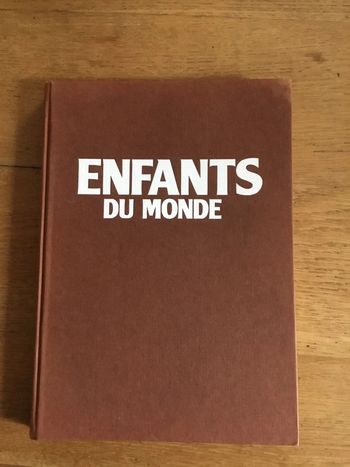 Livre « enfants du monde »