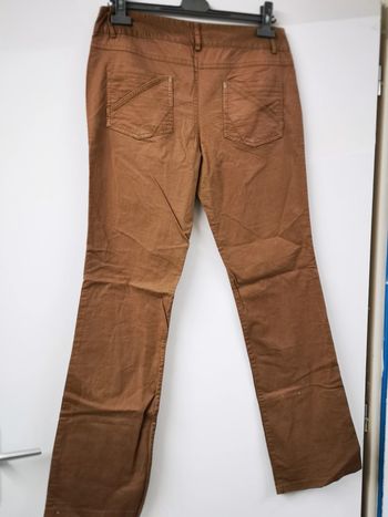 Pantalon beige kiabi 42
