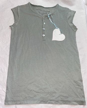 tshirt Oscar et Valentine neuf avec étiquette 6 ans