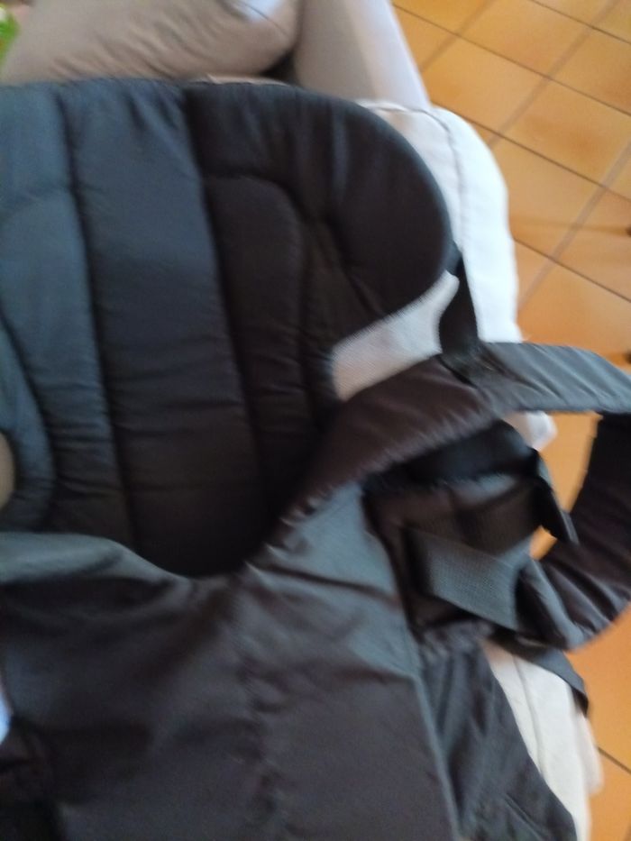 Porte bébé noir fille kid - photo numéro 3