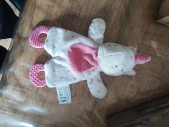 Doudou licorne