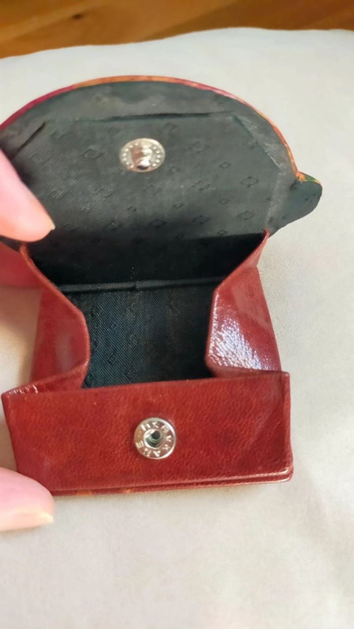 Petit porte-monnaie en cuir coloré – Forme poisson - photo numéro 3