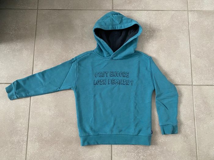 Sweat à capuche Okaïdi taille 6 ans