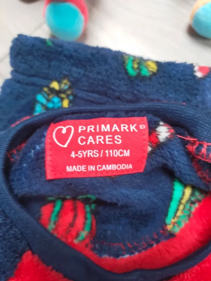 Pyjama pilou pilou noël garçon 4-5 ans Primark - photo numéro 3