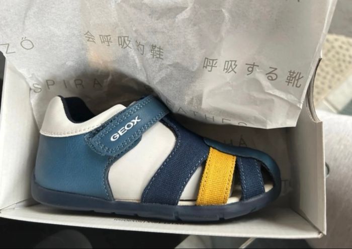Sandales neuves cuir geox 26 - photo numéro 2