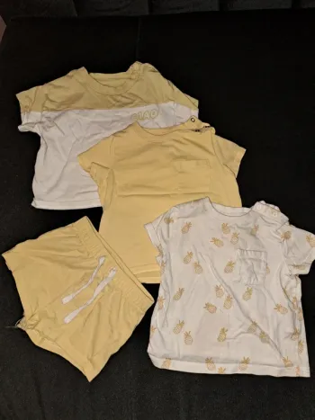 Lot Ensembles jaune