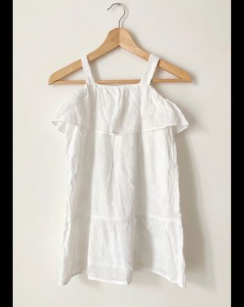 Robe blanche à bretelle Te