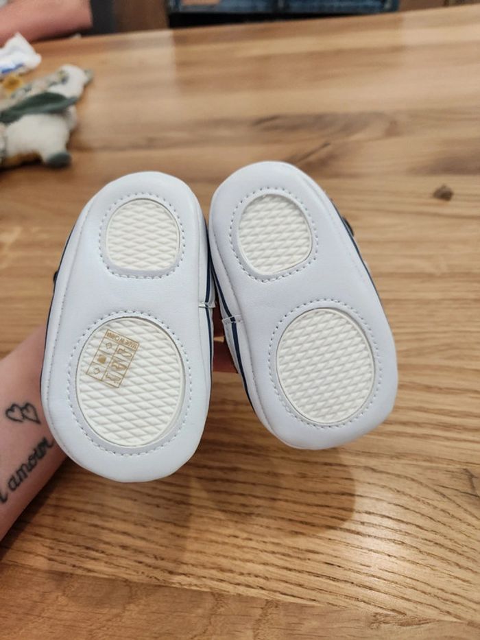 Chaussures bébé - photo numéro 3