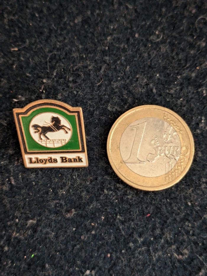 Pins publicitaire Lloyds bank - photo numéro 3