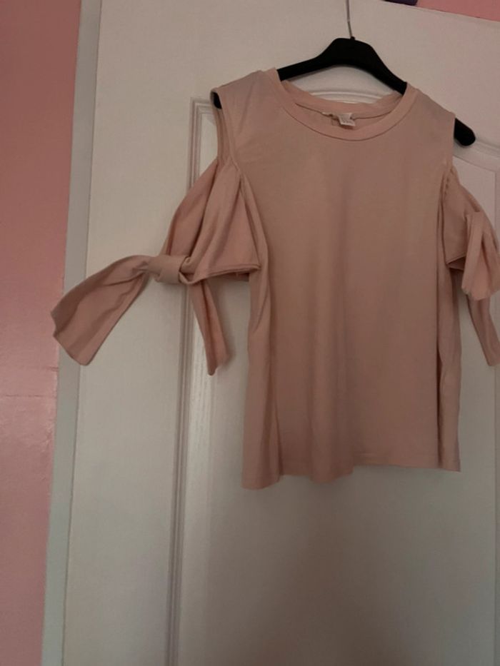 Haut épaules dénudées - photo numéro 3